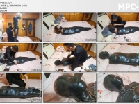 我的媳妇_胶带木乃伊肉丝全包电击