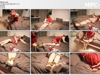 荷仙少女_少女D的洛丽塔公主装捆绑封嘴挣扎 近一米八的女孩子和42码白丝脚和比较粗